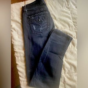 Women’s Miss Me Mid rise jeans. Size 28. In excellent condition!